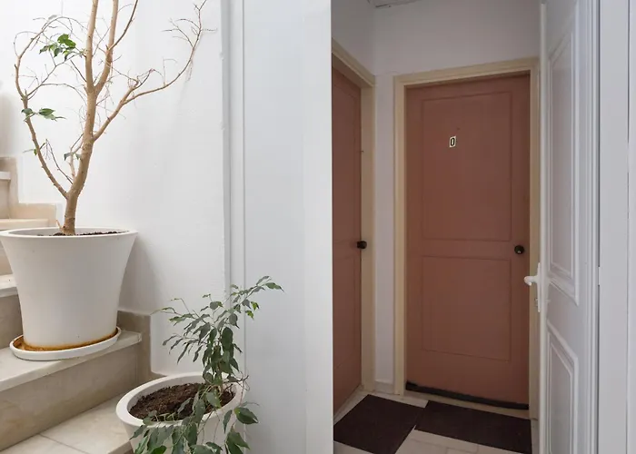 מלון דירות Theo 4*